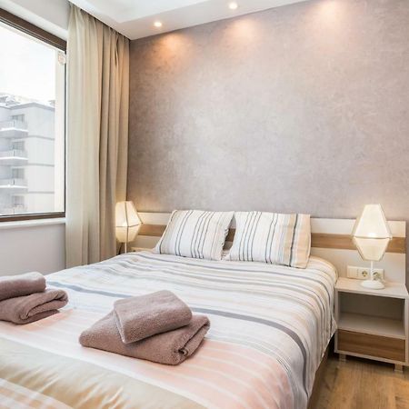 M&M Modern & Multifunctional One Bedroom Apartment By Flat Mаnager Sofya Dış mekan fotoğraf
